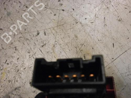 Warning switch HYUNDAI COUPE II (GK)  | BP3778990I22 