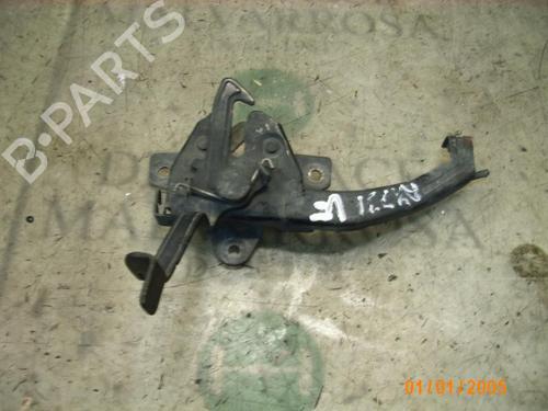 Used Hood lock HYUNDAI ELANTRA III Saloon (XD) 2.0 CRDi (113 hp) 8769702