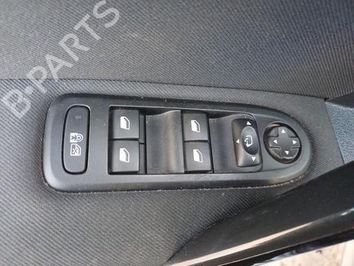 Engine control unit (ECU) PEUGEOT 508 I (8D_) 2.0 BlueHDi 150 | BP31847121M57 