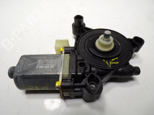Used Left front window motor Left front window motor CUPRA LEON Sportstourer (KL8, KU8, KUD) [2020-2026] 13627956 13627956