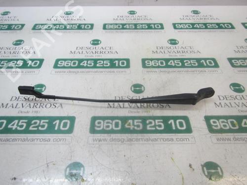 Used Front windshield wiper arm Front windshield wiper arm SKODA ROOMSTER (5J7) 1.6 TDI (105 hp) 4002458 4002458