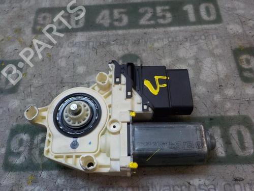 Right rear window motor VW TOURAN (1T1, 1T2) 2.0 TDI 16V | BP3863044E22 