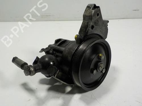 Used Steering pump Steering pump BMW 7 (E65, E66, E67) 730 d (218 hp) 11822829 11822829