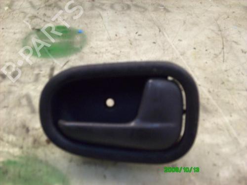 Used Rear right interior door handle KIA SPORTAGE SUV (K00) 2.0 TD 4WD (83 hp) 3779587