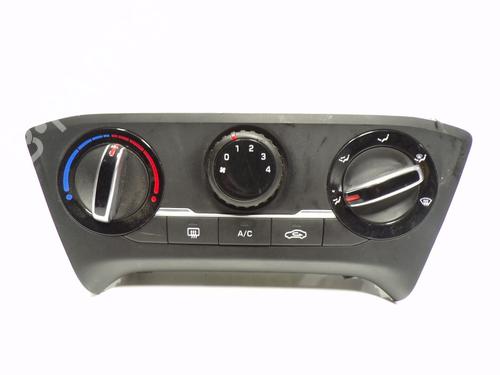 Used Climate control Climate control HYUNDAI i20 II (GB, IB) 1.2 (84 hp) 11027193 11027193