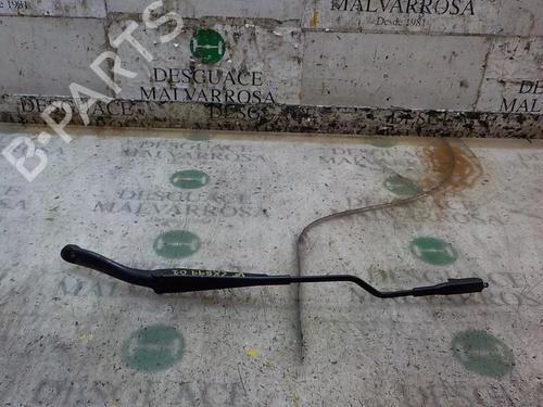 Used Front windshield wiper arm FIAT GRANDE PUNTO (199_) [2005-2025]  3846028