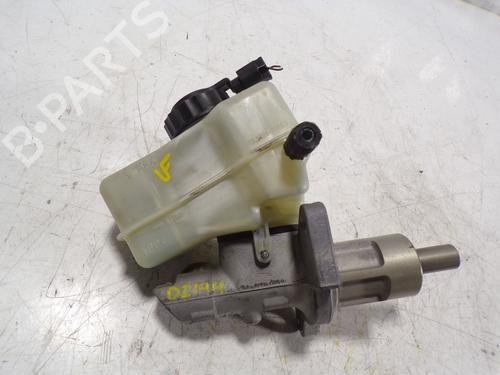 Used Brake master cylinder BMW 1 Convertible (E88) [2007-2013]  8919411