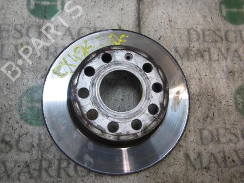 Andre VW GOLF V (1K1) [2003-2010]  14277539
