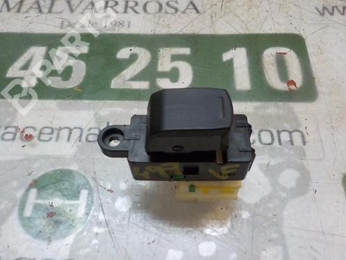 Used Left rear window switch Left rear window switch SUZUKI SX4 S-Cross (JY) 1.6 DDiS AllGrip (AKK 416D) (120 hp) 9104162 9104162