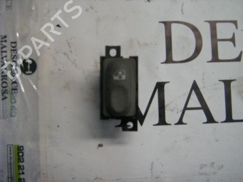 Used Right rear window switch Right rear window switch RENAULT SCÉNIC I MPV (JA0/1_, FA0_) [1999-2010] 3780202 3780202