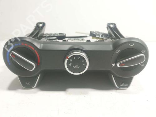 Used Climate control Climate control 38192958 38192958