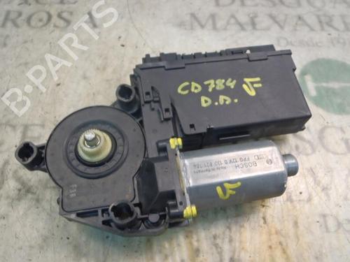 Used Right front window motor AUDI A4 B6 (8E2) 1.9 TDI (130 hp) 3812750