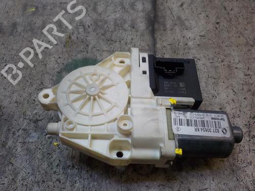 Portierruitmotor rechtsachter RENAULT MEGANE III Grandtour (KZ0/1) [2008-2016]  3851324