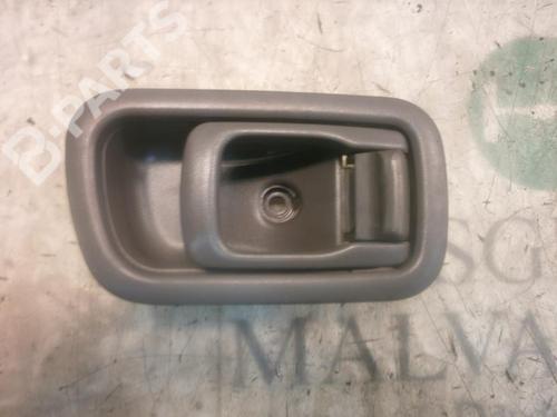 Used Front right interior door handle Front right interior door handle NISSAN PATROL GR V Wagon (Y61) 2.8 TD (129 hp) 3802608 3802608