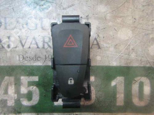 Used Warning switch Warning switch DACIA DOKKER MPV (KE_) 1.5 dCi (KEAJ, KEAH) (90 hp) 4001538 4001538
