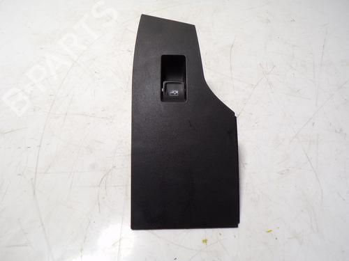Used Left rear window switch Left rear window switch SEAT LEON (KL1, KLG) 1.0 TSI (110 hp) 10921857 10921857