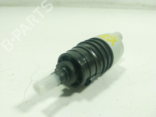 washer-pump-bmw-3-g20-g80-g28-2018-24599830 main image