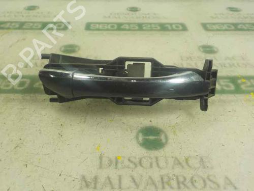 Used Front right exterior door handle MERCEDES-BENZ CLK Convertible (A209) [2002-2010]  6677175