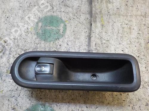 Used Right front window switch Right front window switch RENAULT CLIO III Grandtour (KR0/1_) 1.2 16V (KR02, KR0J) (75 hp) 3997853 3997853