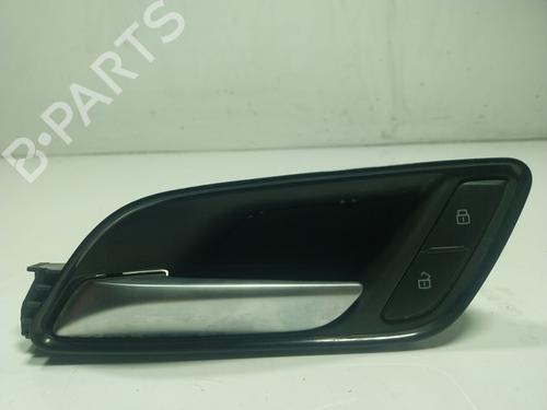 front-left-interior-door-handle-mg-mg-zs-suv-20222221-2017-17861510 main image