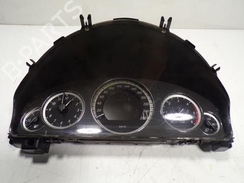 Used Instrument cluster MERCEDES-BENZ E-CLASS (W212) [2009-2016]  10994695