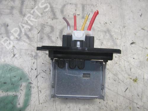 Heater resistor NISSAN NOTE (E11, NE11) 1.6 12596132 | B-Parts