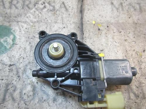 Left front window motor FORD FIESTA VI (CB1, CCN)  | BP3844341E21 