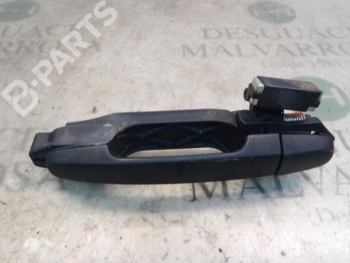 Used Rear left exterior door handle Rear left exterior door handle TOYOTA YARIS (_P9_) 1.4 D-4D (NLP90_, NLP90R) (90 hp) 3798083 3798083