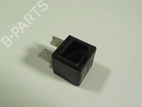 Used Electronic module Electronic module FERRARI 456 GT/GTA 5.5 (F116) (442 hp) 40098586 40098586