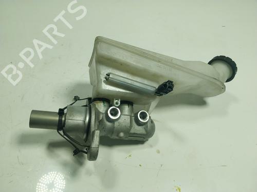 Brake master cylinder MERCEDES-BENZ GLA-CLASS (X156) GLA 180 (156.942) | BP17031332M77