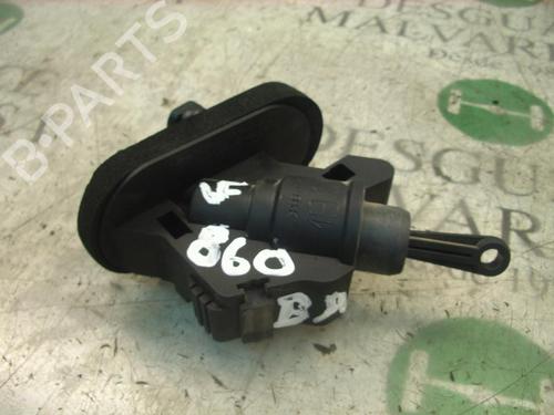 Used Clutch slave cylinder Clutch slave cylinder MAZDA 2 (DY) 1.4 CD (68 hp) 14265847 14265847