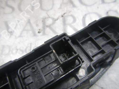 Right front window switch CITROËN C5 II (RC_) | BP3830664I26 - Image 2