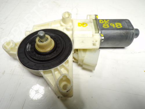 Used Right front window motor Right front window motor MERCEDES-BENZ VITO Van (W447) 114 CDI (447.601, 447.603, 447.605) (136 hp) 12431794 12431794