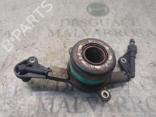 Used Clutch slave cylinder Clutch slave cylinder MERCEDES-BENZ C-CLASS (W203) C 200 CDI (203.007) (122 hp) 14268524 14268524