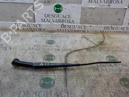 Used Front windshield wiper arm Front windshield wiper arm 3847714 3847714