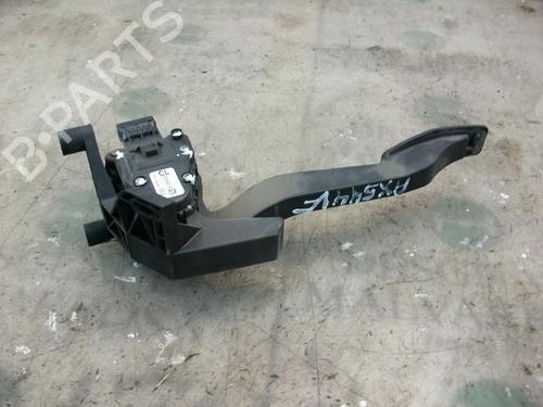 Pedal Pedal OPEL CORSA C (X01) 1.7 DI (F08, F68) (65 hp) 3756429 3756429