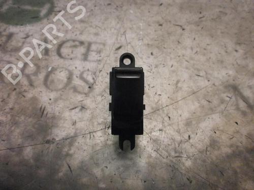 Used Right rear window switch NISSAN PRIMERA Hatchback (P12) 2.2 Di (126 hp) 3785745