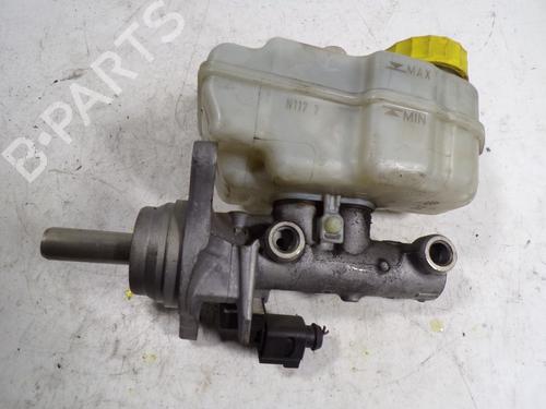 Used Brake master cylinder AUDI A1 Sportback (8XA, 8XF) 1.6 TDI (115 hp) 7616115