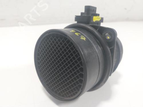 Used Mass air flow sensor Mass air flow sensor VW MULTIVAN T5 (7HM, 7HN, 7HF, 7EF, 7EM, 7EN) 2.0 TDI (140 hp) 18143061 18143061