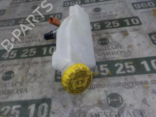 Used Brake master cylinder Brake master cylinder PEUGEOT 2008 I (CU_) 1.6 BlueHDi 100 (100 hp) 4001689 4001689