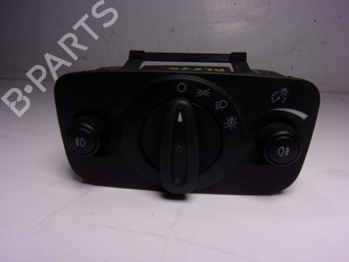 Used Headlight switch Headlight switch FORD KUGA II (DM2) 1.5 EcoBoost (150 hp) 17202859 17202859