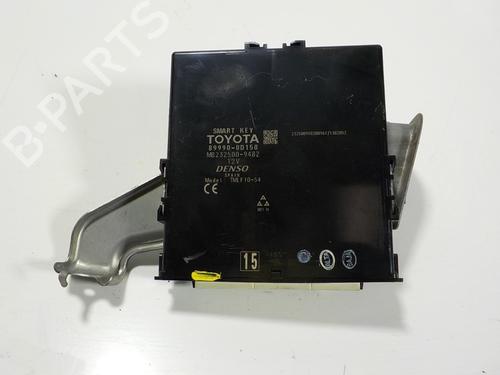 Used Electronic module TOYOTA YARIS (_P13_) [2010-2020]  11960181