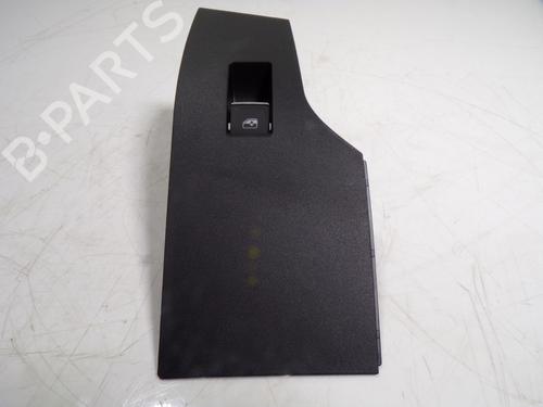 Used Left rear window switch SEAT LEON Sportstourer (KL8, KLD) 1.5 TSI (150 hp) 15066626