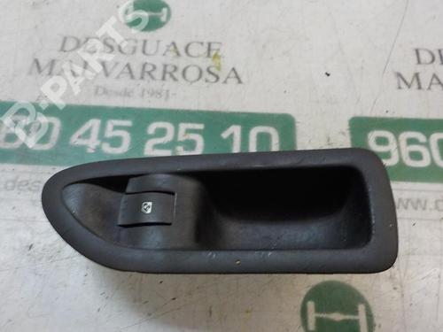 Used Right rear window switch Right rear window switch RENAULT LAGUNA II Grandtour (KG0/1_) 1.9 dCi (KG1A, KG1W, KG0G) (110 hp) 3867069 3867069