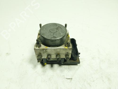 Used ABS pump ABS pump FIAT GRANDE PUNTO (199_) 1.3 D Multijet (199.AXD11, 199.AXD1A, 199.AXD1B,... (90 hp) 3795887 3795887