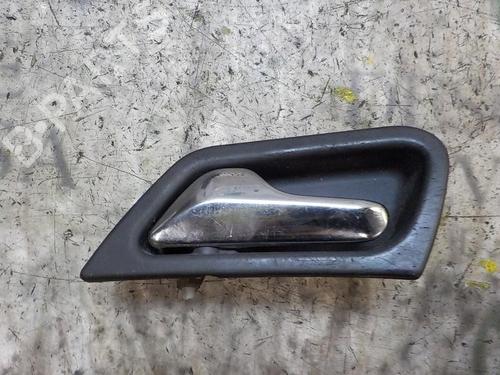 Used Front left interior door handle Front left interior door handle MERCEDES-BENZ C-CLASS (W203) C 220 CDI (203.006) (136 hp) 3848371 3848371