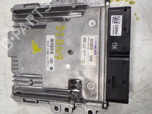 Used Engine control unit (ECU) Engine control unit (ECU) KIA CEED (CD) 1.6 CRDi 115 (116 hp) 8809093 8809093