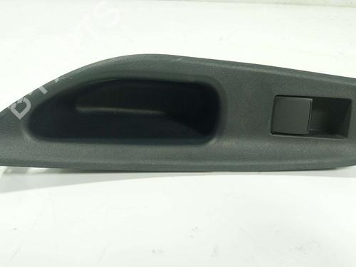 Used Right rear window switch Right rear window switch 38546606 38546606