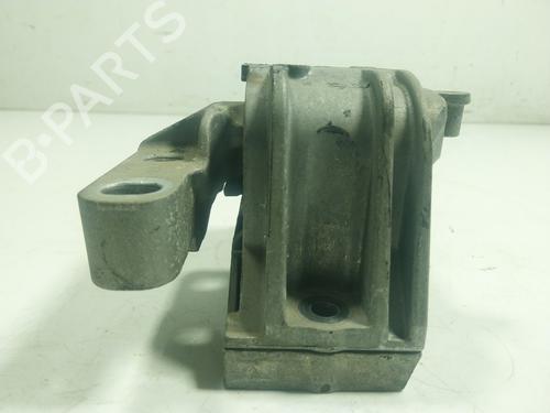 Used Engine mount Engine mount VW BEETLE Convertible (5C7, 5C8) 1.2 TSI 16V (105 hp) 18893241 18893241