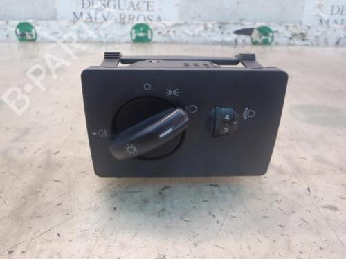 Used Headlight switch FORD FIESTA V (JH_, JD_) 1.4 TDCi (68 hp) 3801482